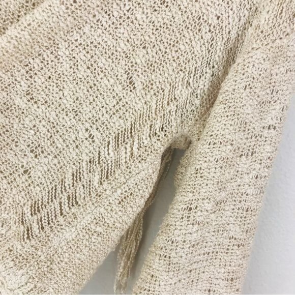 FATE Boho Distressed Knit Tiered Fringe Sweater Size Small - Picture 4 of 12